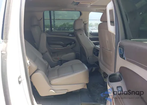 2016 Chevrolet Suburban Ltz z USA, uszkodzony, nr VIN 1GNSCJKC7GR258686